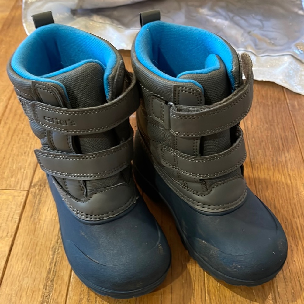 Carters Toddler Boy Snow Boots size 9